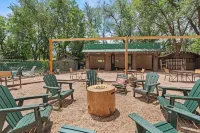 Timber Lodge Cabin 12 - Homestays