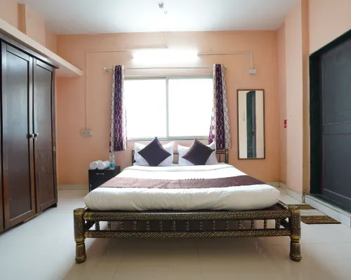 โรงแรม นามาน เอ็กเซ็กคิวทีฟ - 2 โรงแรมใกล้อมโนรา มอลล์