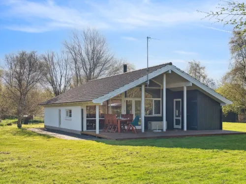 "Dagna" - 200m from the Sea