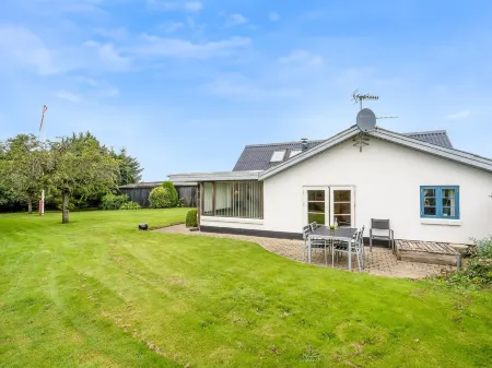 "Aliza" - 300m to the Fjord