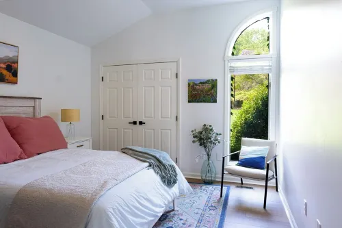 Family Retreat on South Cove of Lake Keowee; Private Dock; ~ 10 Mi from Clemson