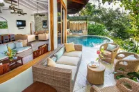 Roof Top Deck with Huge Views, 3 Pools, Chef Included, Game Room, Monkeys