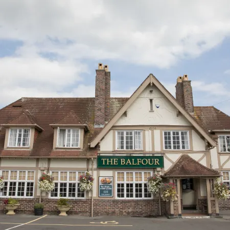 Balfour Arms