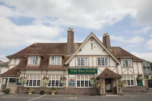 Balfour Arms Hotels in Gittisham