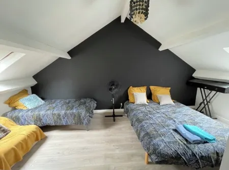 Holiday house facing the lake ideal for a family with children