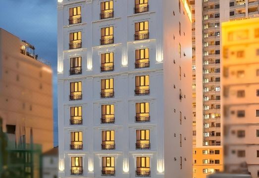 3. 메노라 그랜드 ..