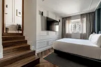 Mercer Plaza Sevilla 5 GL Hotels in Seville