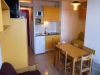 Apartment in Réallon near Ski Slopes