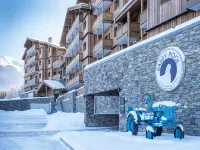 Apartment in Fornelet with Ski-In/Ski-Out Access Hotels in Aime