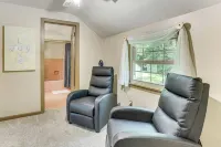1 Mi to Dtwn Salem: Apt w/ Garage Access! - appartements de vacances