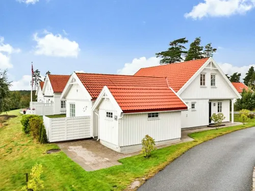 5 star holiday home in ENGELSVIKEN -  Privatzimmer