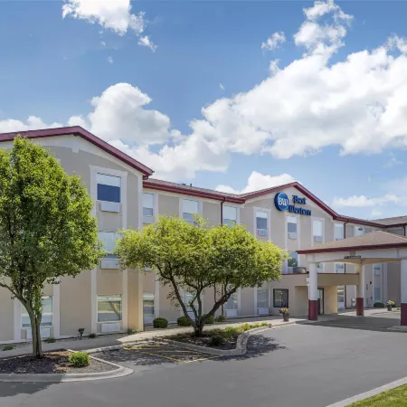 Best Western Joliet Inn  Suites