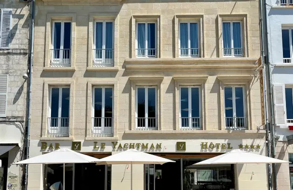 拉羅謝爾遊艇人原生酒店