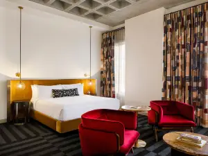 호텔 인디, 인디애나폴리스, 트리뷰트 포트폴리오 호텔