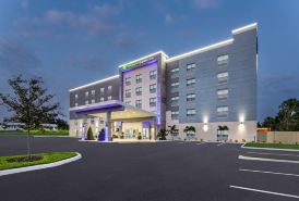 Holiday Inn Express & Suites TAMPA STADIUM - AIRPORT AREA by IHG