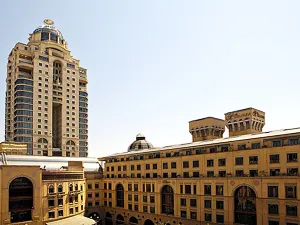 Raphael Suites
