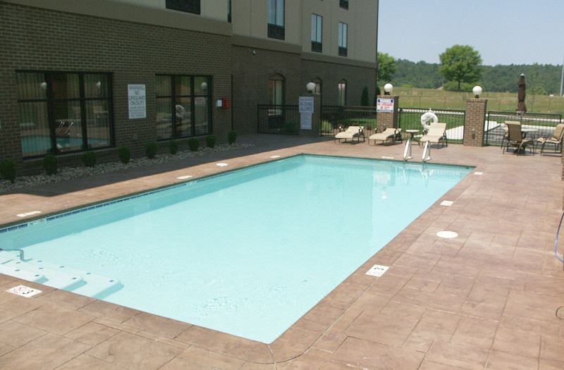 Holiday Inn Express & Suites Cleveland Northwest by IHG photo 3