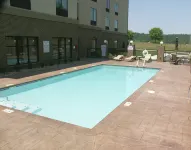 Holiday Inn Express & Suites Cleveland Northwest by IHG - Pools