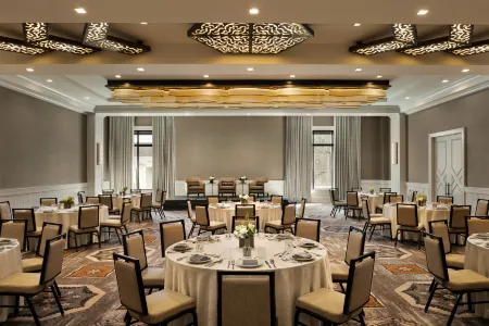 The Harpeth Franklin Downtown, Curio Collection by Hilton