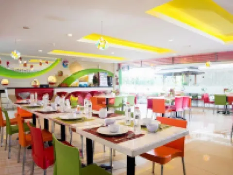 Dewarna Hotel and Convention Bojonegoro Hotels in Bojonegoro Regency