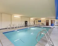 Cobblestone Hotel & Suites - Ephraim - Pools