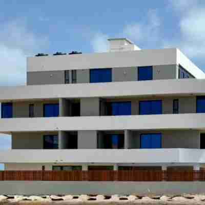 JoLi Beach House - Spacious Ground Floor T2 Apartment Hotel Exterior