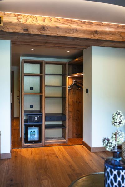 共有エリア ボールガールの写真