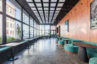 Xtay Cais Rooftop - Estúdios Completos Com Wifi e Academia, No Centro Histórico de Porto Alegre