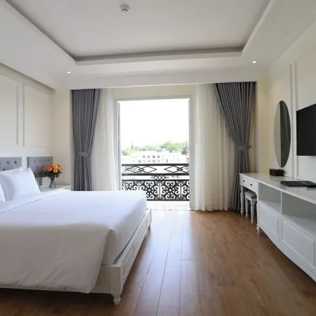 Nature Hotel - Pham Hong Thai