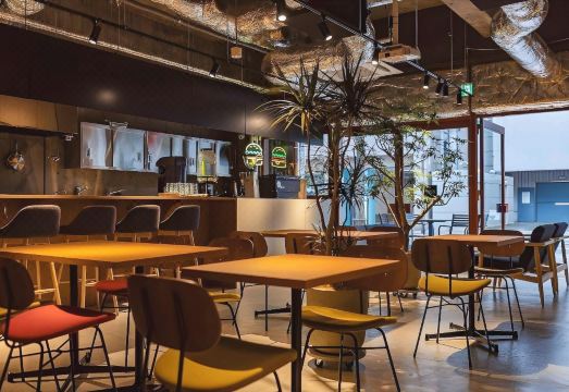 언플랜 후쿠오카 공용공간