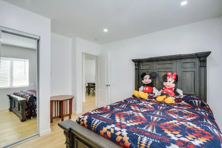 Pico Rivera Vacation Rental ~ 20 Mi to Disney Отели в г. Пико Ривера