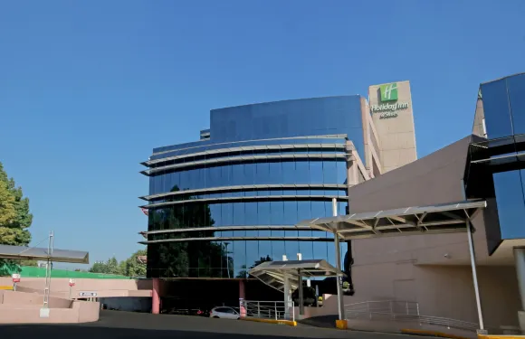 Holiday Inn & Suites 墨西哥城MEDICA SUR