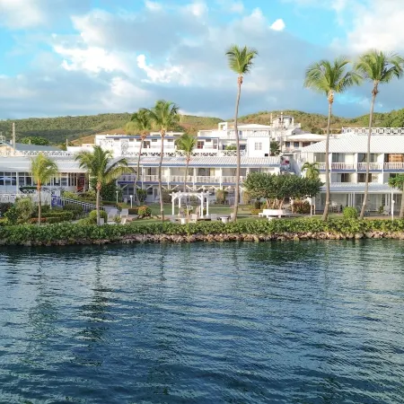 Parador Villa Parguera