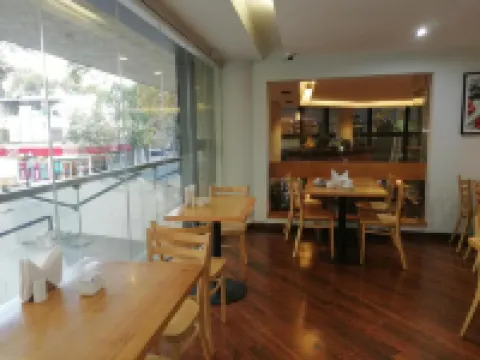 迭戈貝拉斯克斯酒店