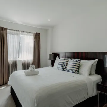 Urban 1-Bed Apartment in the Heart of the City