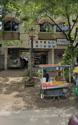HOTEL SIDHU Các khách sạn ở 