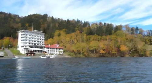 Shikaribetsu Kohan Onsen Hotel Fusui فنادق في مقاطعة كاتو