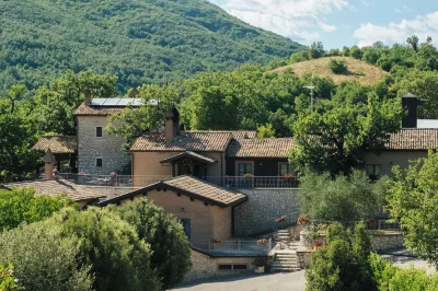 빌라조 루랄레 레 세테 쿠에르체  호텔