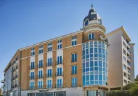 도르마 사르디네로  호텔