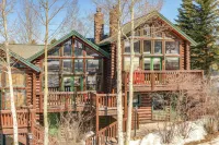 Cozy Mountain Condo Across from Snow King Ski Mtn! - Spa