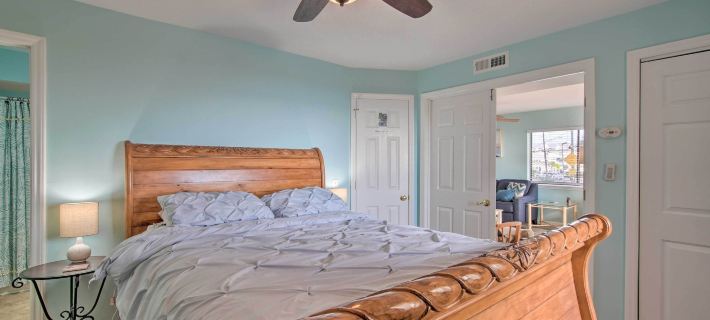 Walk to Shore! Ocean-View Condo in Carolina Beach Hotels in Federal Point