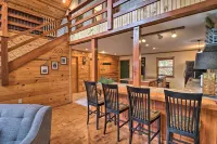 Piney Bluff Retreat with Mountain Views! - 3-Star