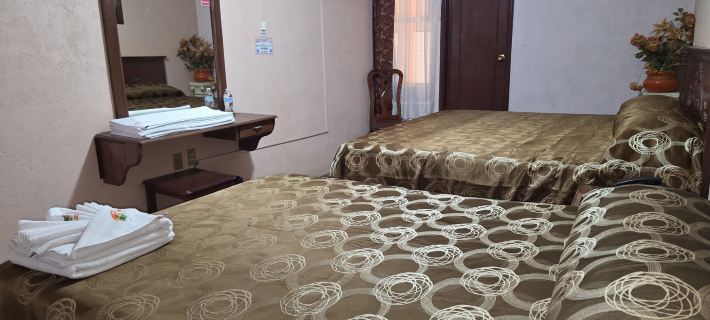 Hotel Villa de Las Flores Ξενοδοχεία στην πόλη Zacatlan