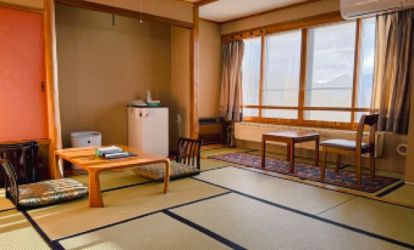 Nishihoppo Onsen Hotel