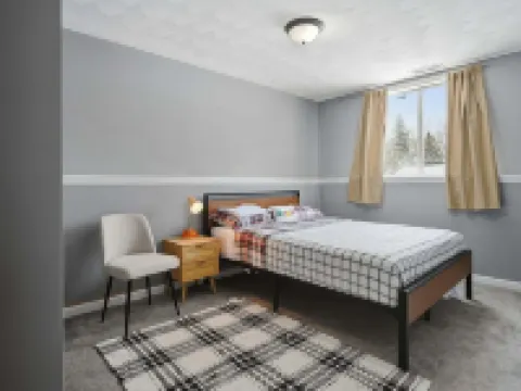 Pet Friendly Lansing Home - Private Gym - Near MSU Hotels in Lansing