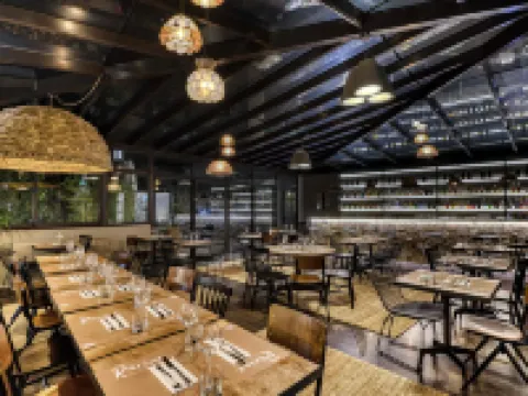 亞維儂橋中心美居飯店