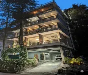 La Riqueza Koala Inn Mcleod Ganj - Mountain View Rooms with Balcony - Near to Mall Road