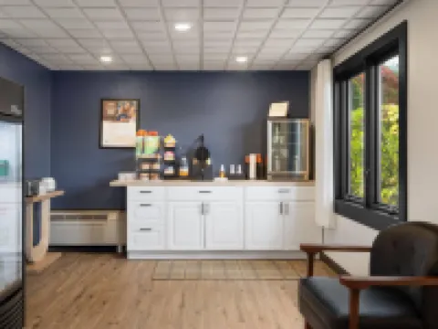 維瓦娜，璀蔓臻選溫德姆酒店 本寧頓酒店