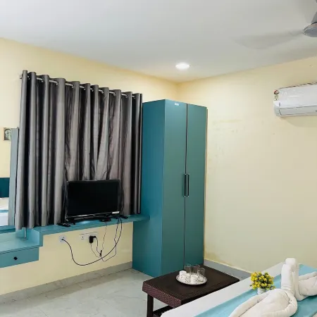 hotel gokul