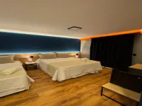 Minas Garden Hotel Hotels near Train Station